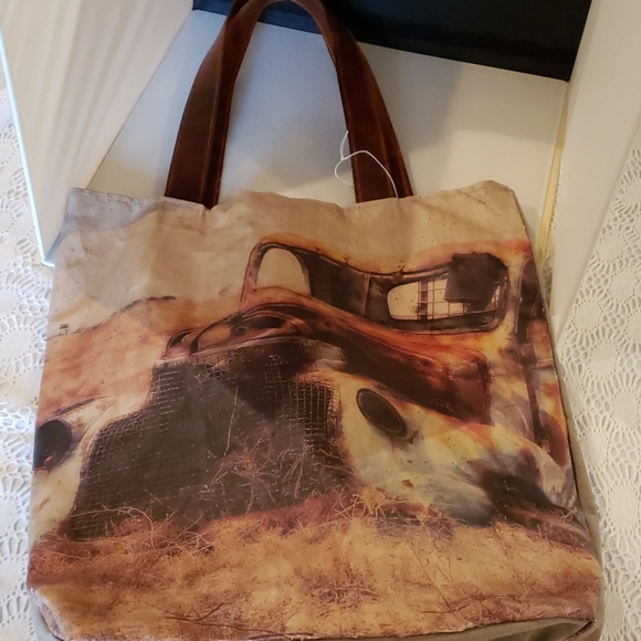 The in the addiction old truck canvas tote - Picture 2 of 7